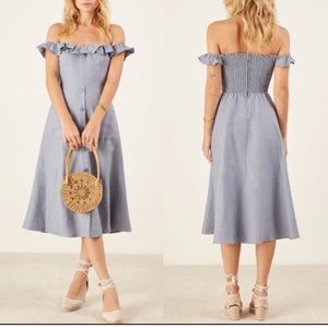Reformation denim blue linen off the shoulder button front patch pocket dress 12